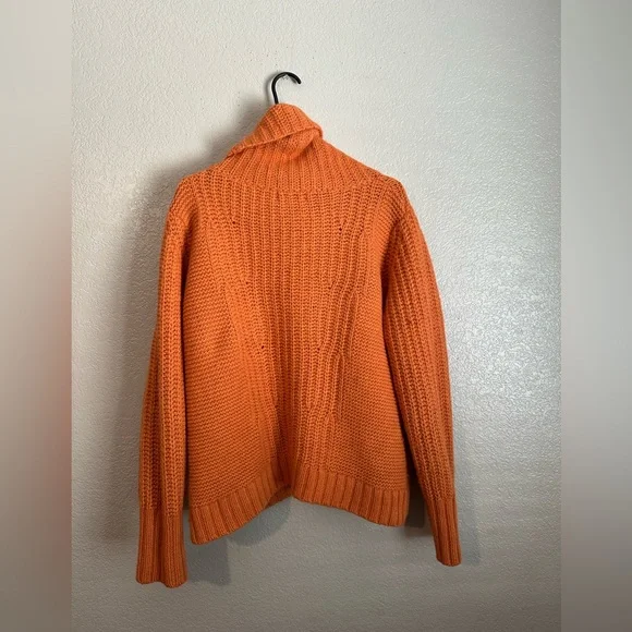 Banana republic women’s knit turtleneck sweater size XL - Picture 2 of 3